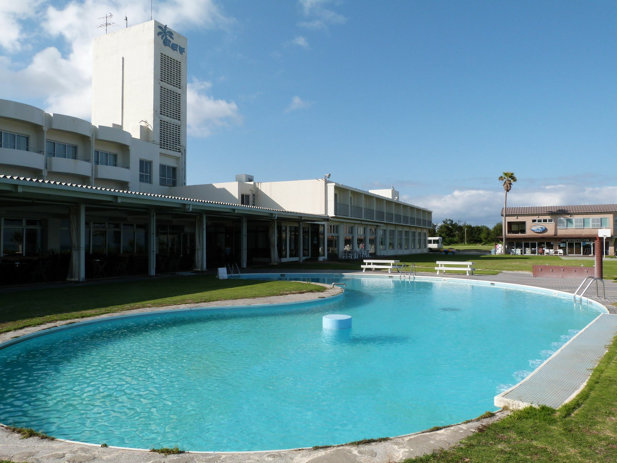 En Resort Kumejima Eef Beach Hotel Exteriér fotografie